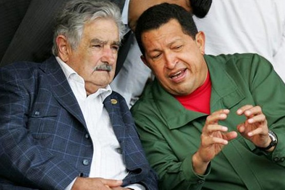 Mujica no visitará a Chávez: 