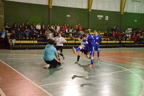 Las azules golearon a Tigre en el primer partido del certamen. 