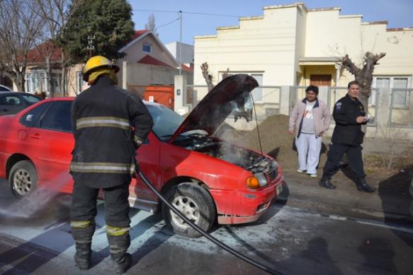 El fuego fue sofocado rápidamente. (Foto: C.R.)