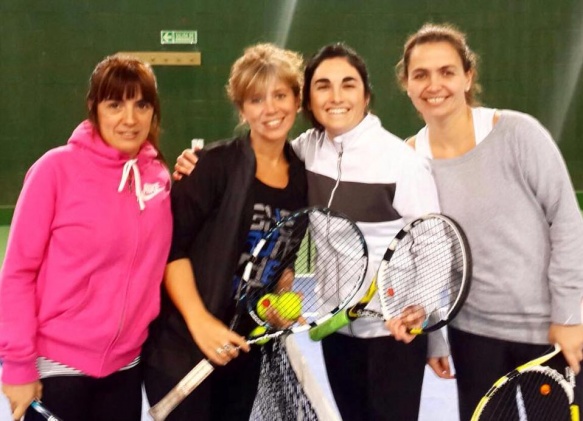 Las finalistas del torneo de damas.