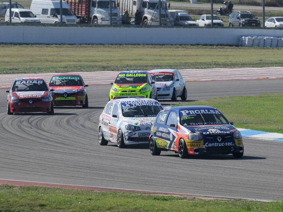 Michieletto saldrá al autódromo entrerriano con otro Clio.