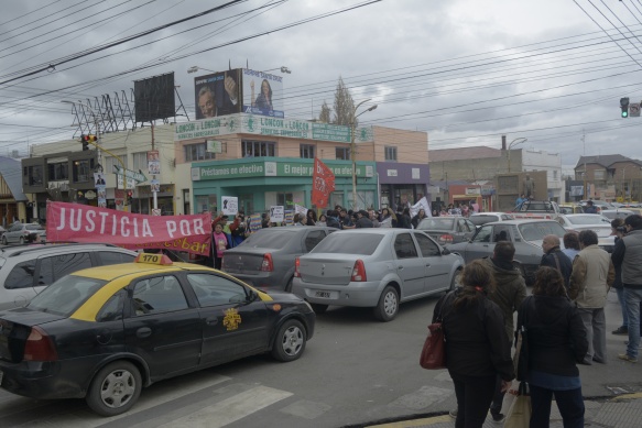 Familiares en Kirchner y San Martín (A.V)