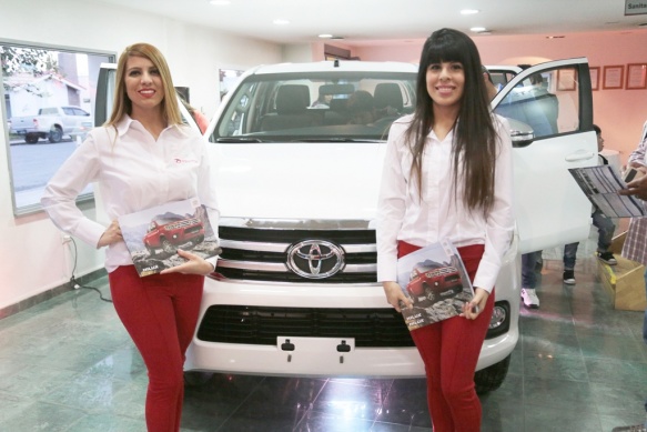 Presentación de la nueva Toyota Hilux (C.G)