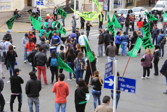 Manifestación de hoy por precarización en el Ministerio de Desarrollo Social (Foto: C.G)