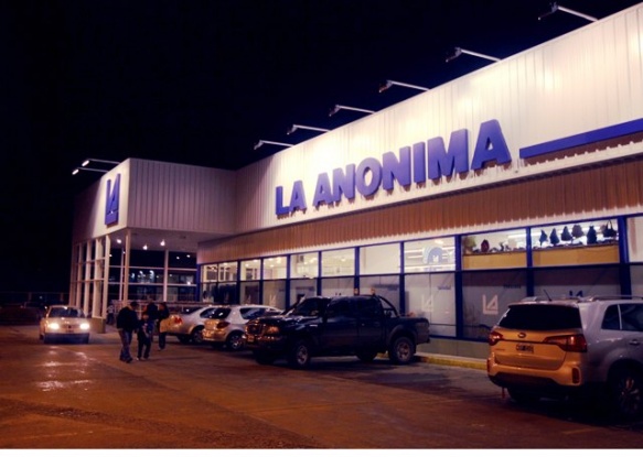 El hecho se registró en el supermercado La Anónima, de calle Maipú.