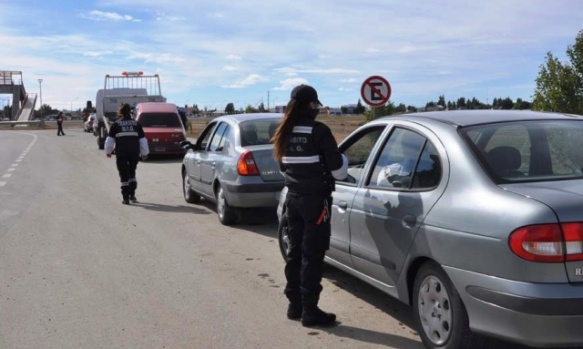 Los operativos y la  presencia de personal van logrando una disminución en la cantidad de faltas.