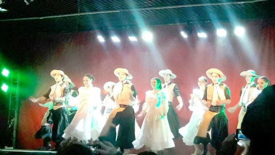 Ballet Juvenil de Danzas Folklóricas