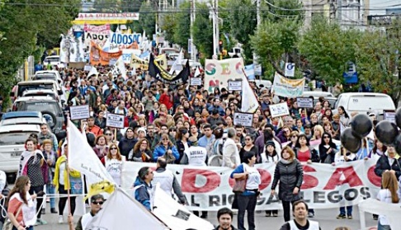 El conflicto docente comenzó en febrero. 